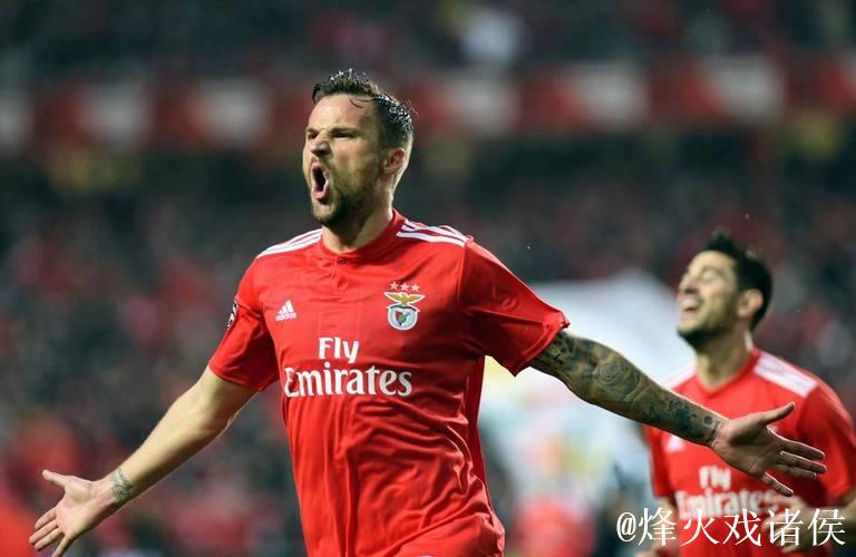 穆里尼奥率队欧冠爆冷2-0击败意甲亚军，阿森纳遭遇失利